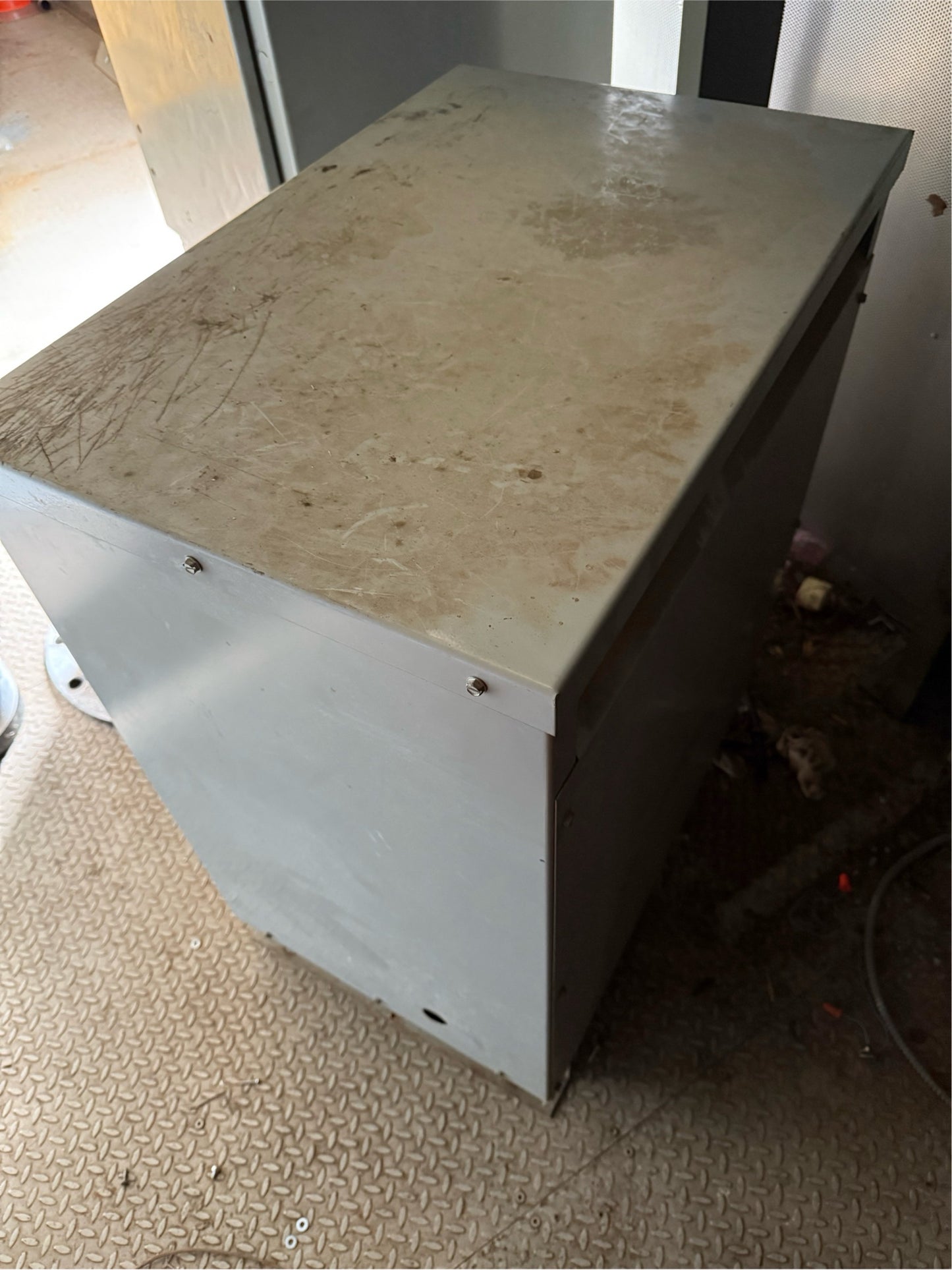 30KVA Olsun Dry Type Transformer AA 3PH 23779-A S-79296 4160v x 480v