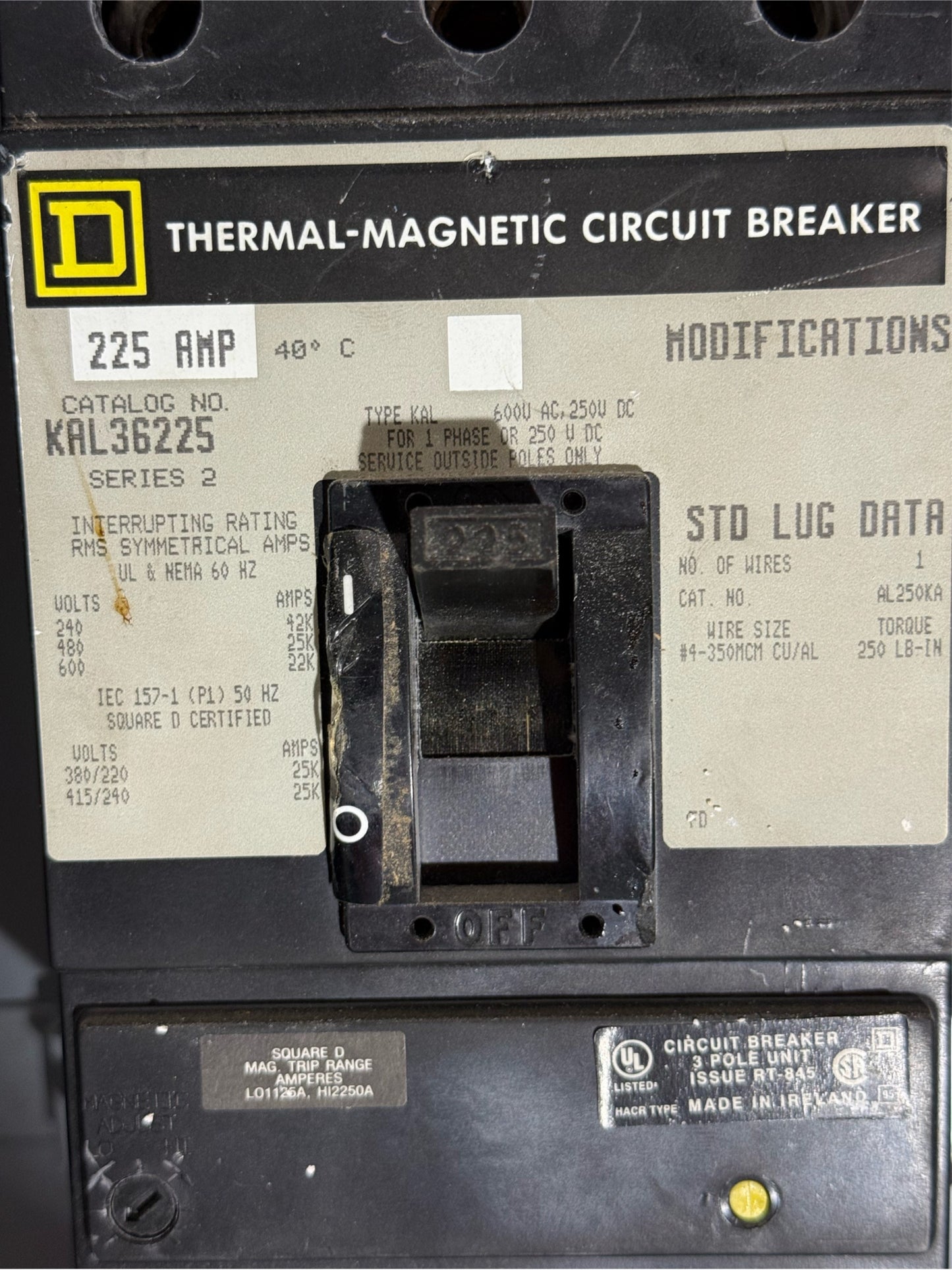 Square D Enclosed Circuit Breaker 225a KAL36225 in Enclosure(SKU: 110479)