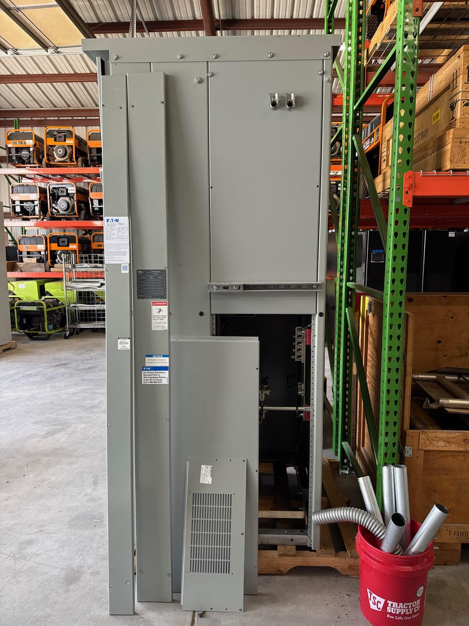 Eaton Pow-R-Line PRL-C 800A Switchboard 415/240V 3 Phase 4 Wire NEMA 3R Outdoor