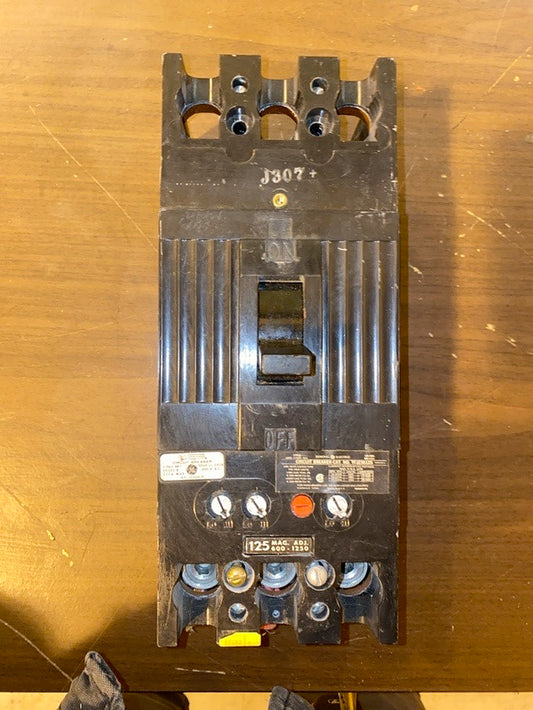 125A GE TFJ236125 Circuit Breaker(S6LLST1466)