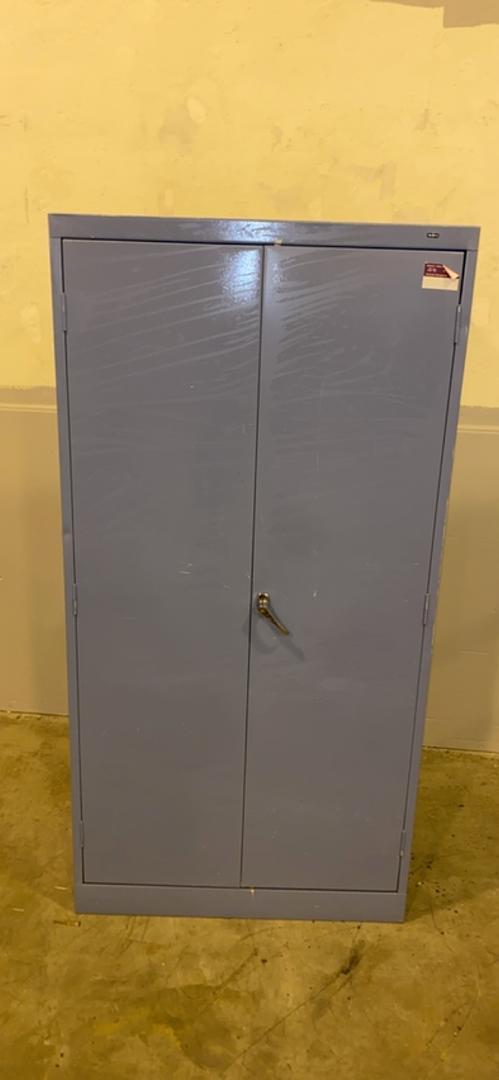 36x18x72" Tennsco Tall Storage Cabinet(S6LLST3807)