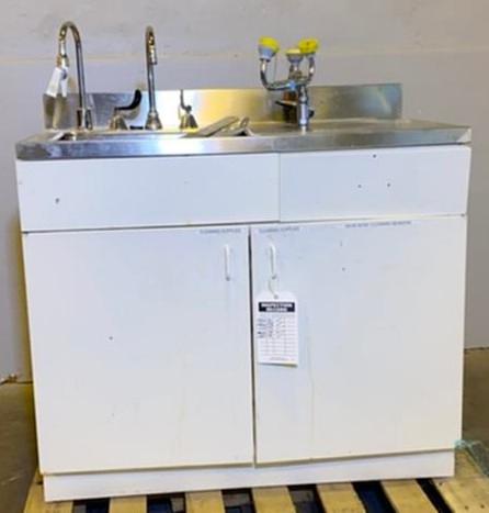 42" Metal Casework Lab Sink w/ Stainless Top 2 Faucets & Eyewash(S6LLST4428)