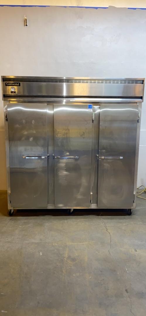 78 Continental Reach Refrigerator 3R Tested 30 degrees (S6LLST5835)