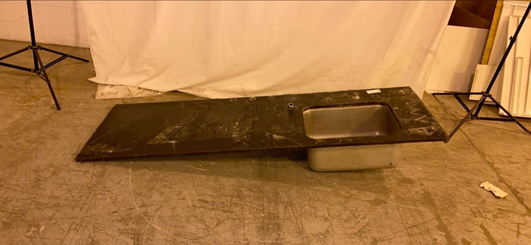 92x30x14 Black Chem Counter Top w/ Stainless Sink Insert