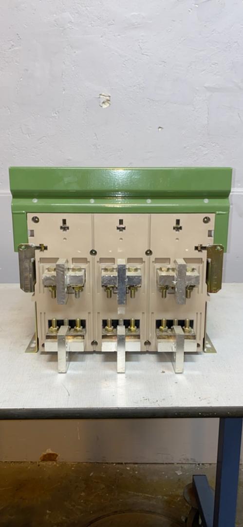 MERLIN GERIN Masterpact MP16 H1 1600A Circuit Breaker in cradle(S6LLST4842)