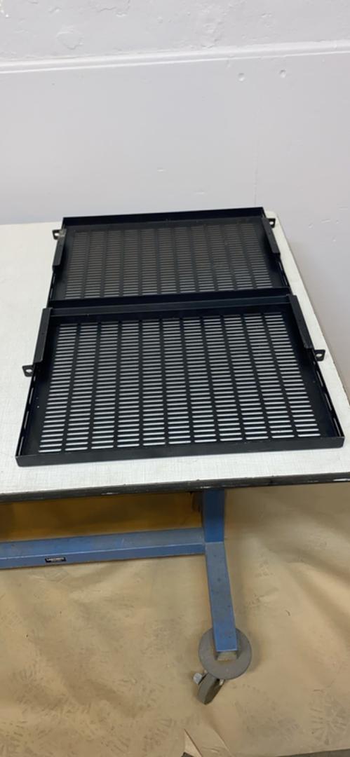 *Pickup Only* Server Rack Shelves(S6LLST7031)