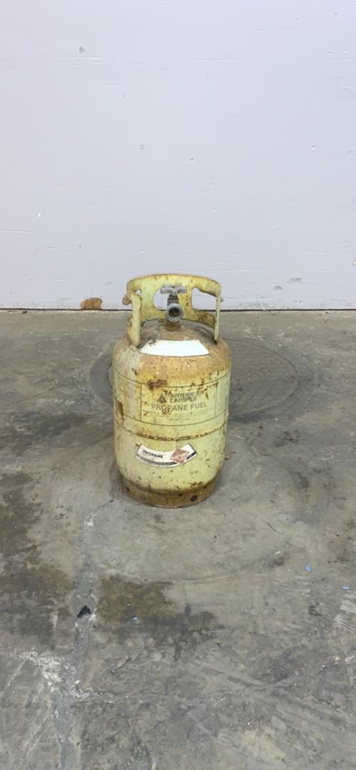 Small Propane Tank by American Camper 9x9x17(S6LLST8816)