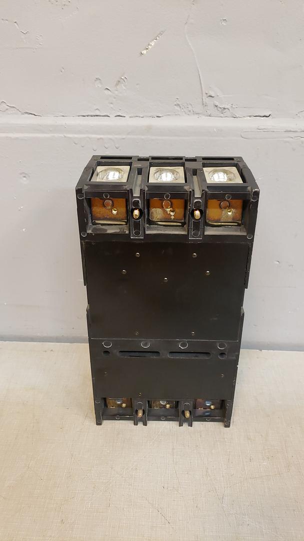 Square D 400A LAL36000M Series 4 Circuit Breaker(S6LLST9036)