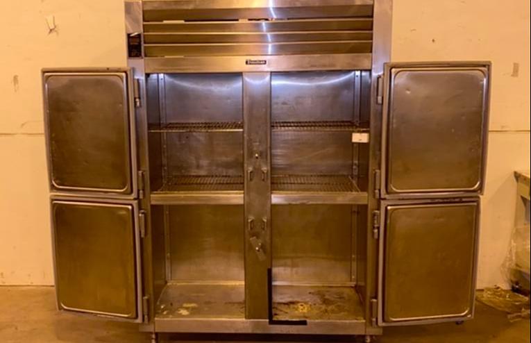 Traulsen & Co Refrigerator Model RHT 2-26 WUT Tested!(S6LLST3440)