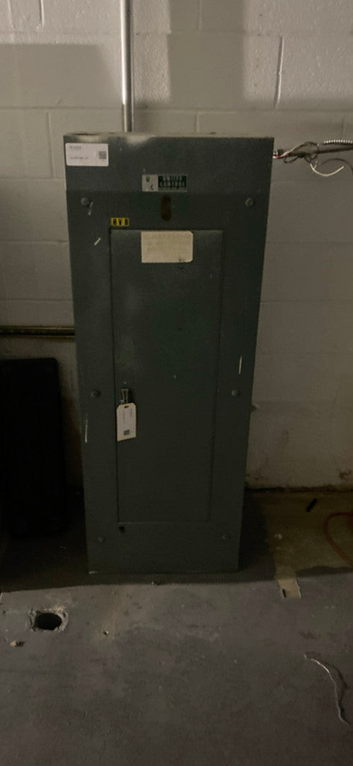 United Control 42 Pole Panelboard Loaded w 20A 1 Pole Breakers(S6LLST3278)