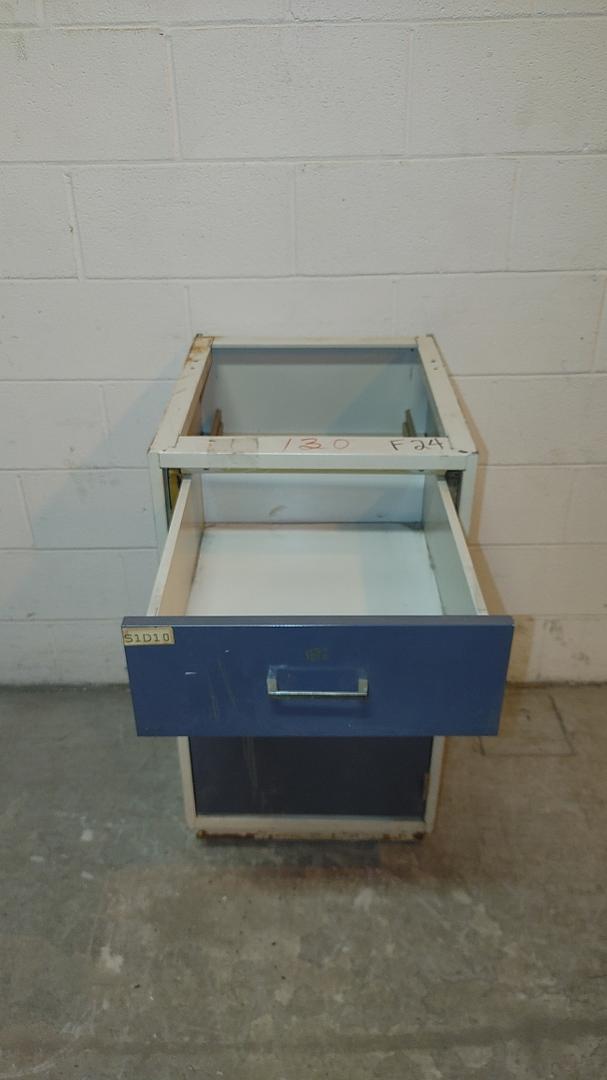 19" Hamilton 1 Door 1 Drawer Casework(S6LLST11781)