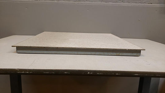 White & Brown Raised Access Floor Tiles Circle Bottom