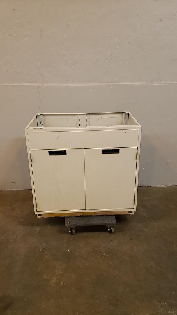 3' 2 door"s Recessed Base cabinet(S6LLST9802)