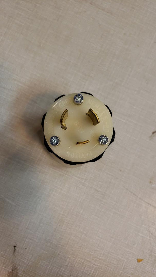 *Pickup Only* Lot of 6 Leviton 2311 2-Pole 3-Wire Grounding Plug Locking(S6LLST8951)