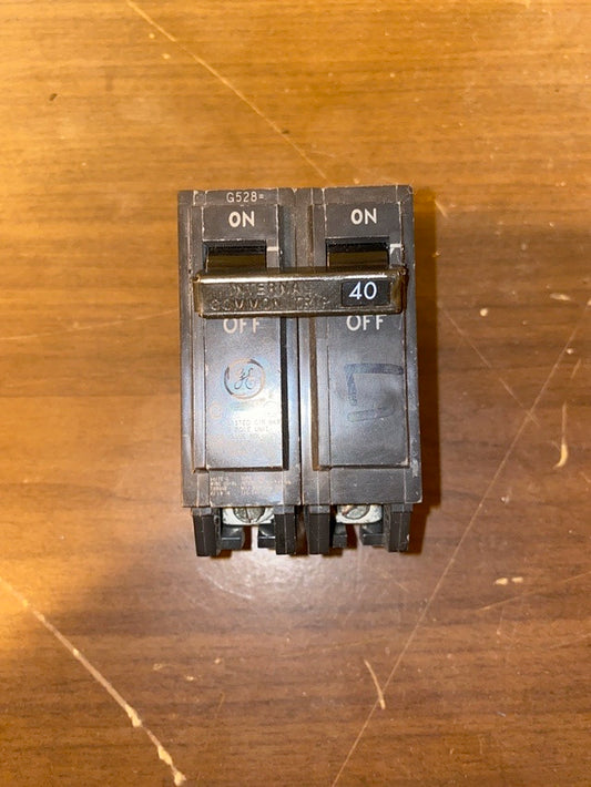 *Pickup Only* Lot of 3 GE GENERAL ELECTRIC HACR RT-692 40 AMP 2 POLE CIRCUIT BREAKER G528(S6LLST1507)