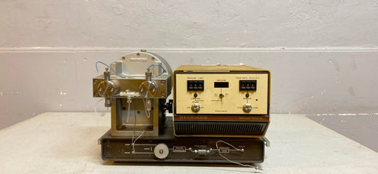 Beckman Model 100A Solvent Delivery System