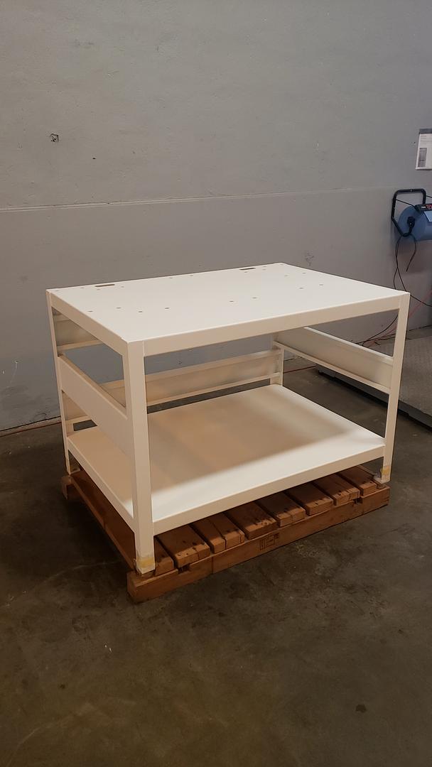 4' white Table(S6LLST12264)