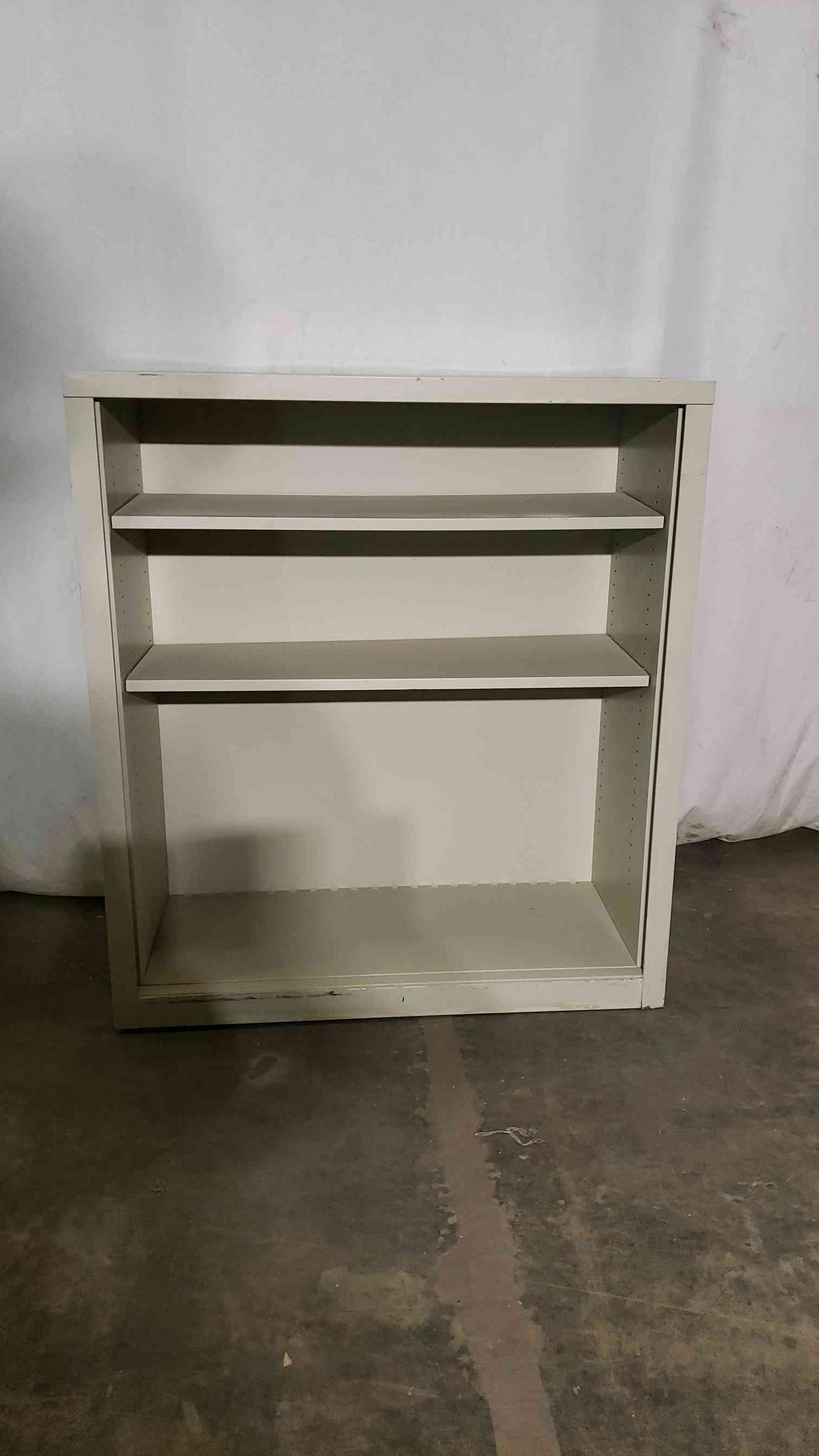 37" Overhead Cabinet No Doors(100084)