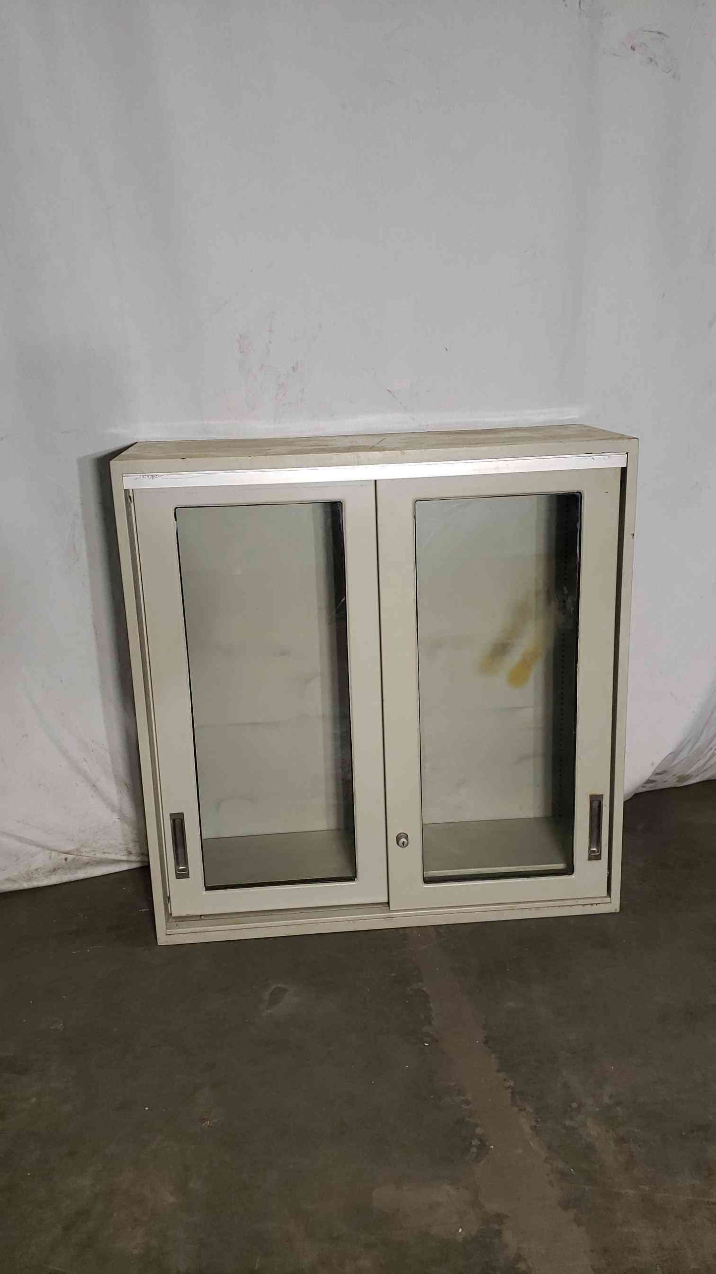 35x13x37 Overhead Cabinet(100060)