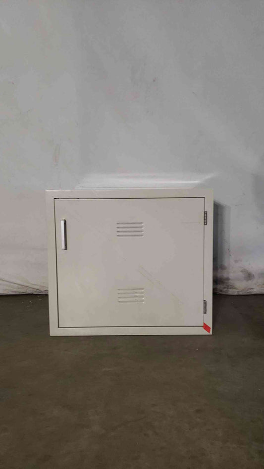 24x22x22 St Charles Cabinet(100179)