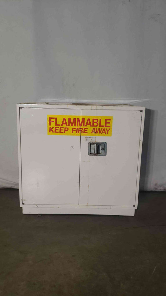 36x22x35 Flammable White Cabinet(100152)