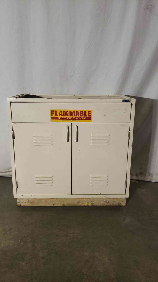 36x22x35 Kewaunee Flammable Casework(S6LLST1000)