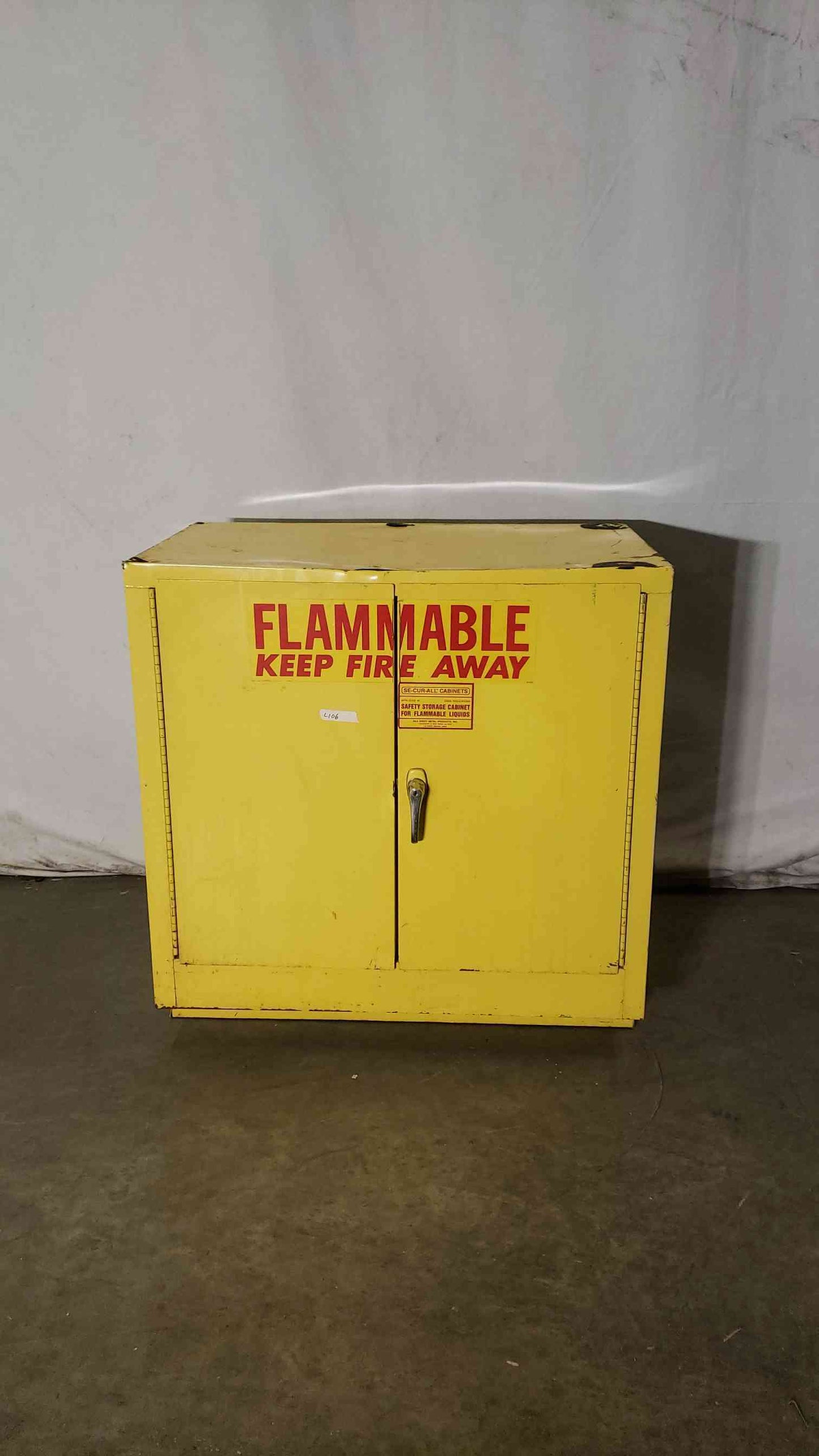 36x22x35 Flammable Yellow Cabinet(100233)