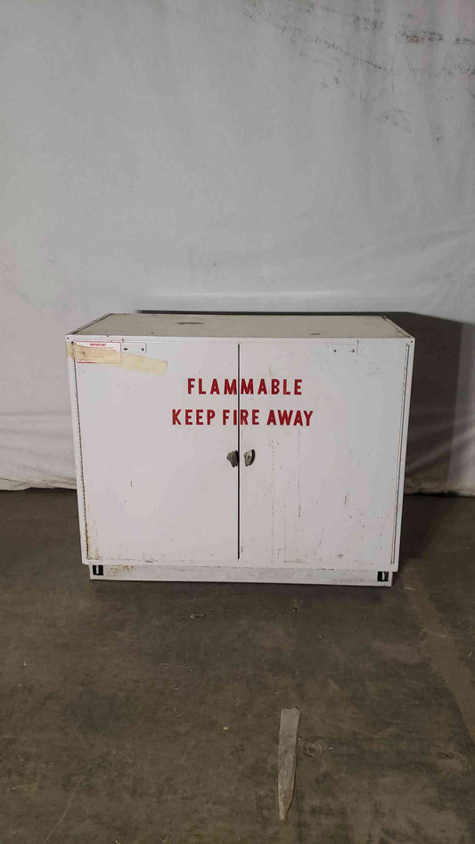 42x22x35 Flammable Casework(100253)