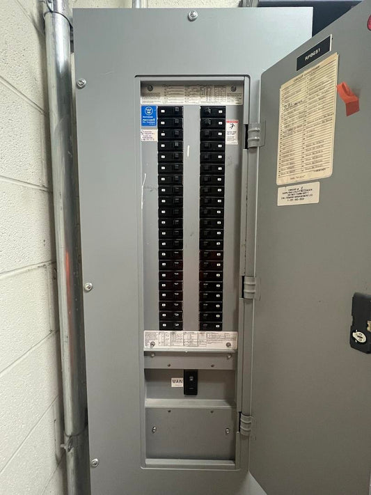 PRL1A 150A Panelboard w/Main 42 Circuit 120/208 Neut. 225A (SKU: 13229)(S6LLST13229)