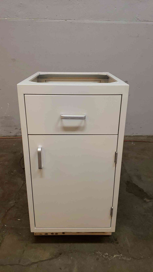 18" Gray Duralab Casework W/ 1 Drawer 1 Door(100806)
