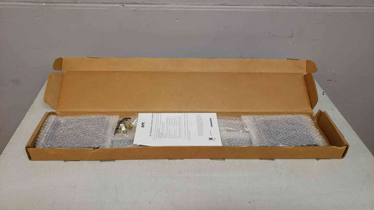 *Pickup Only* NEW APC Netshelter SX to VX or VS External Joining Kit AR7602(100864)