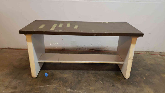 6' Brown and Gray Lab Table(1367AA)