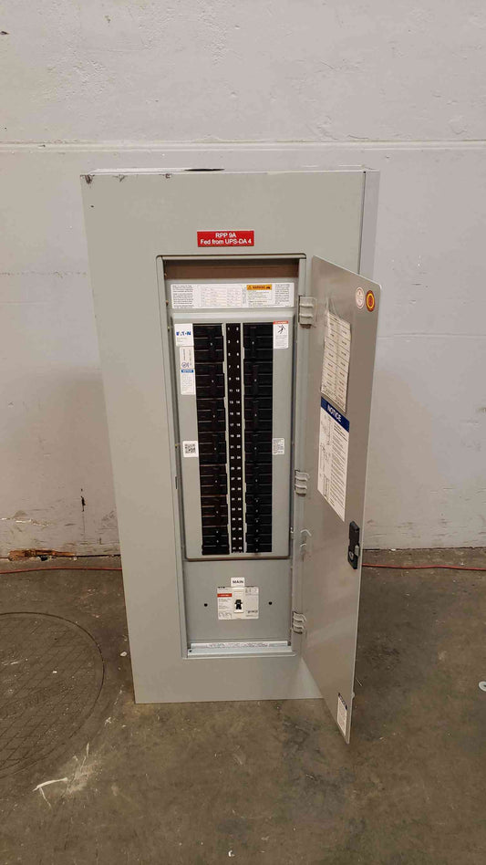 EATON PRLA 2014 208v 225A Breaker Panelboard 200A Main HFD3200BP10 (SKU: 3420AA)(3420AA)