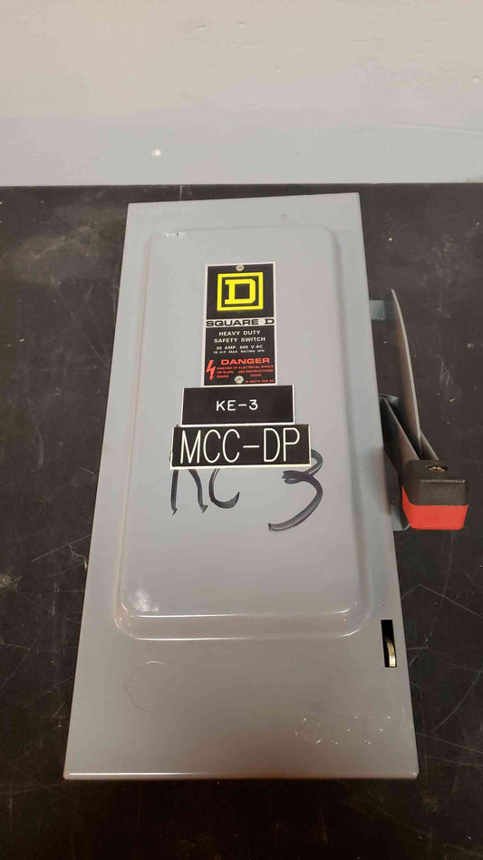*Pickup Only* 30A Square D Heavy Duty Safety Switch HU361 (SKU: 3926AA)(3926AA)