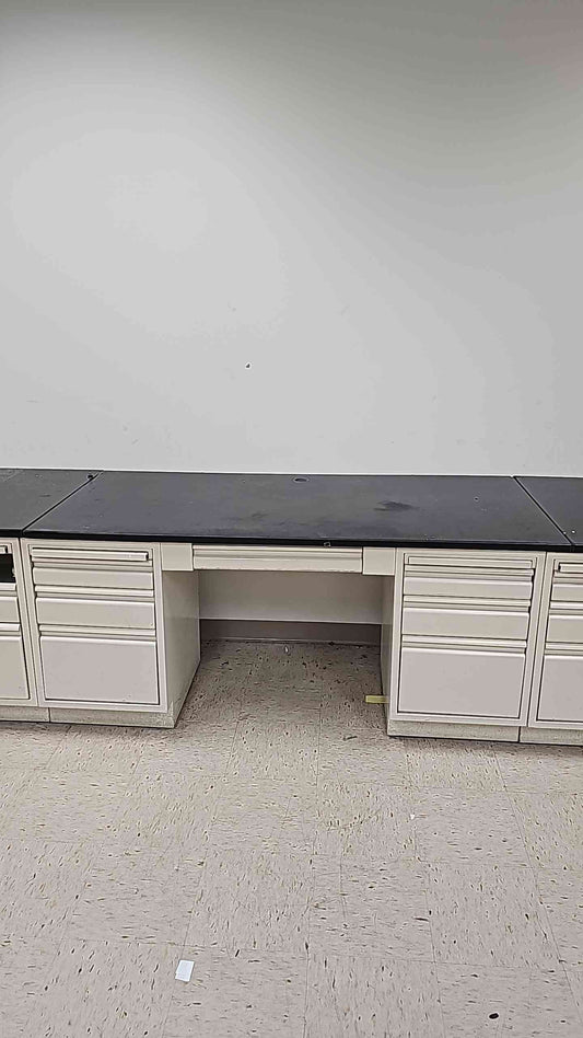5'6" Recessed Desk (13455AA)(13455AA)