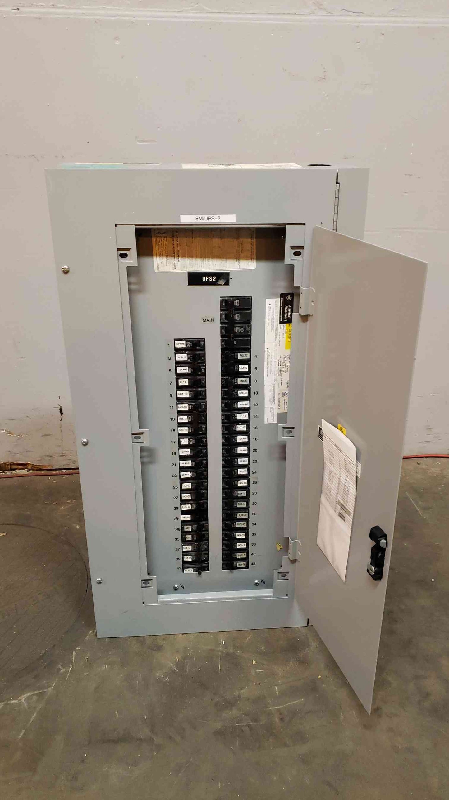 125A GE 208/120v 3Ph Panelboard w/ 100A Main ASeries (SKU: 2979AA)(2979AA)