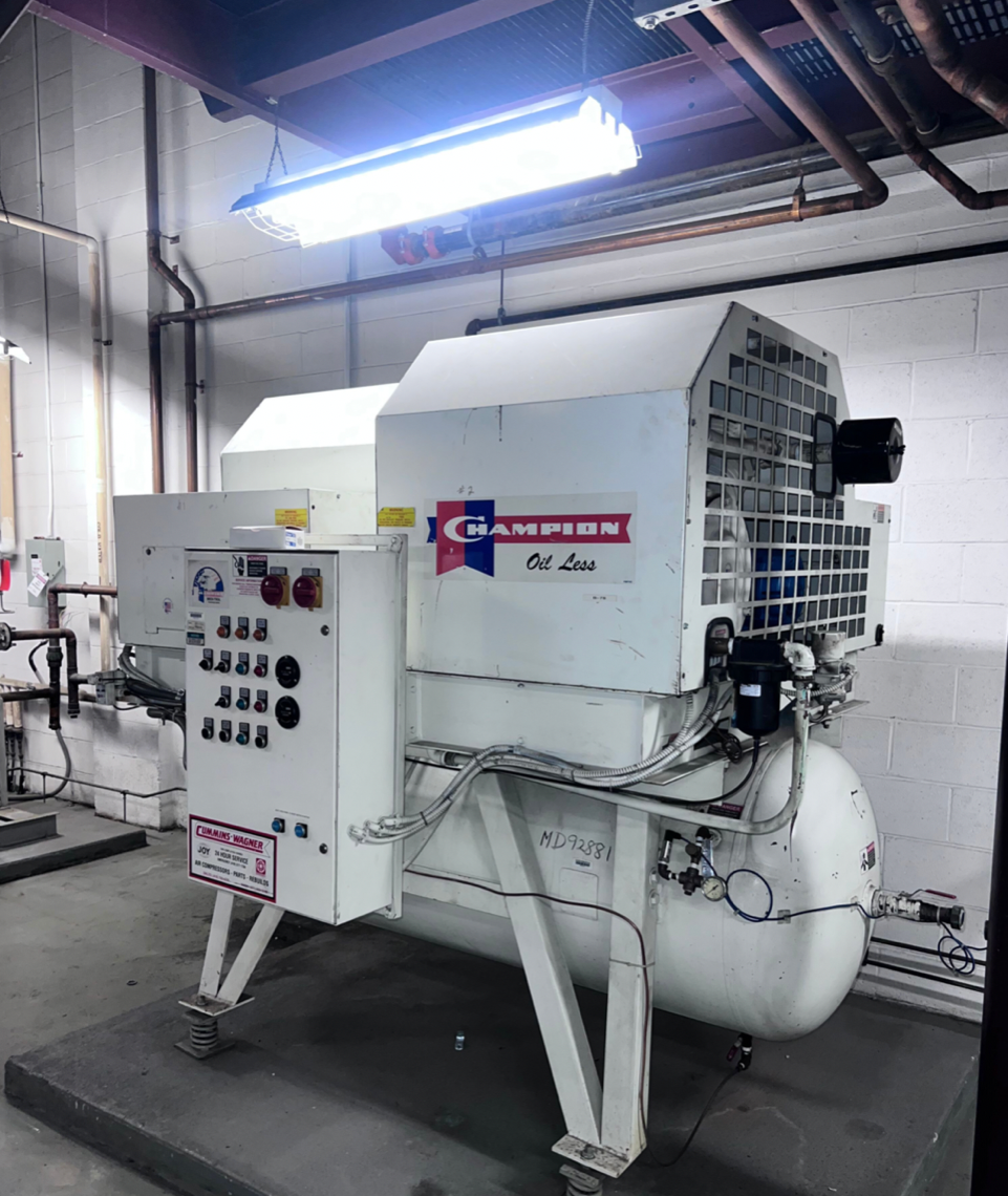 Champion Medi-Trol Oil Less Industrial Air Compressor 101371(101371)