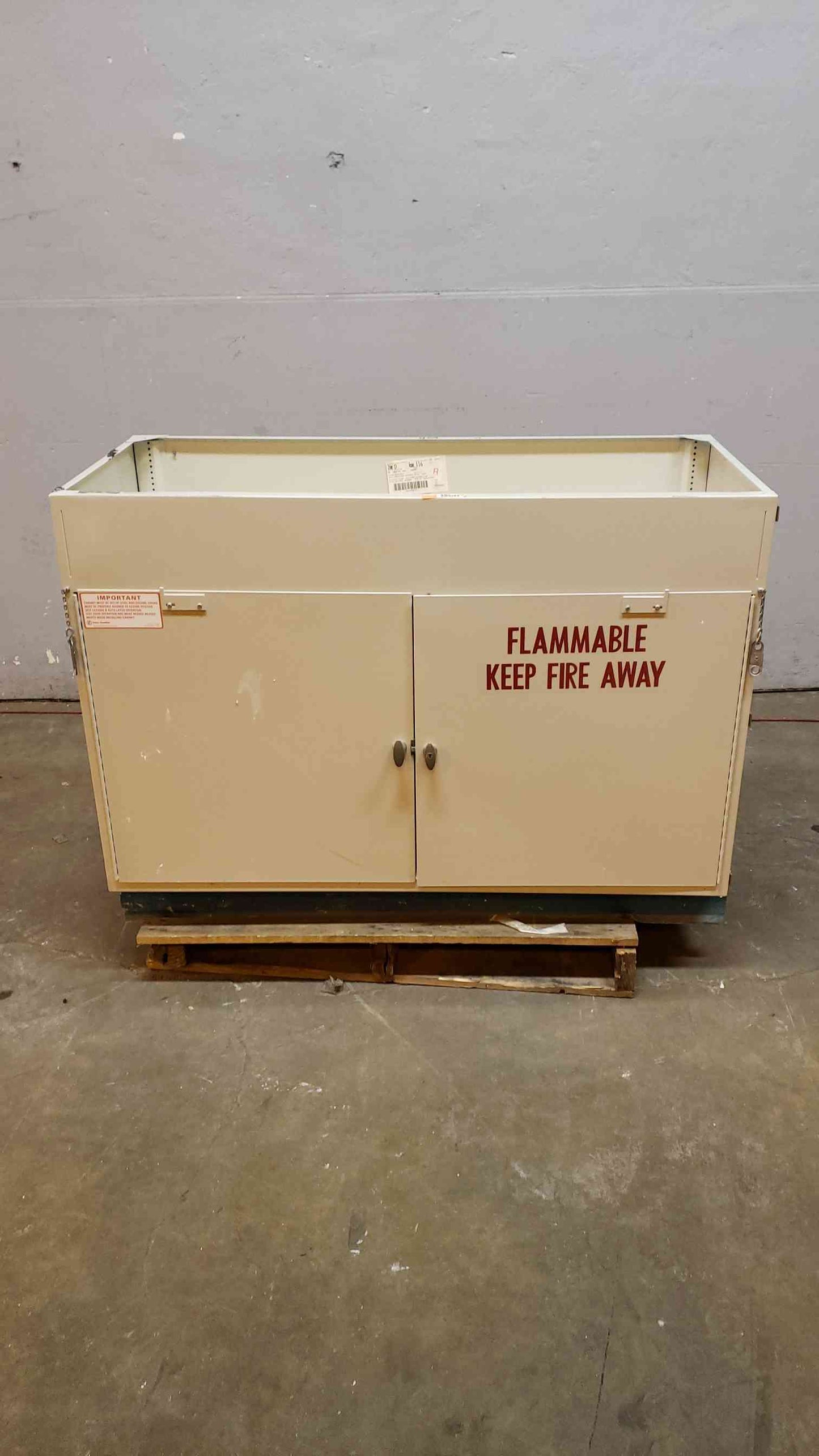 Hamilton 4' 27 Gal. Flammable Cabinet 950S781 (SKU: 5542AA)(5542AA)