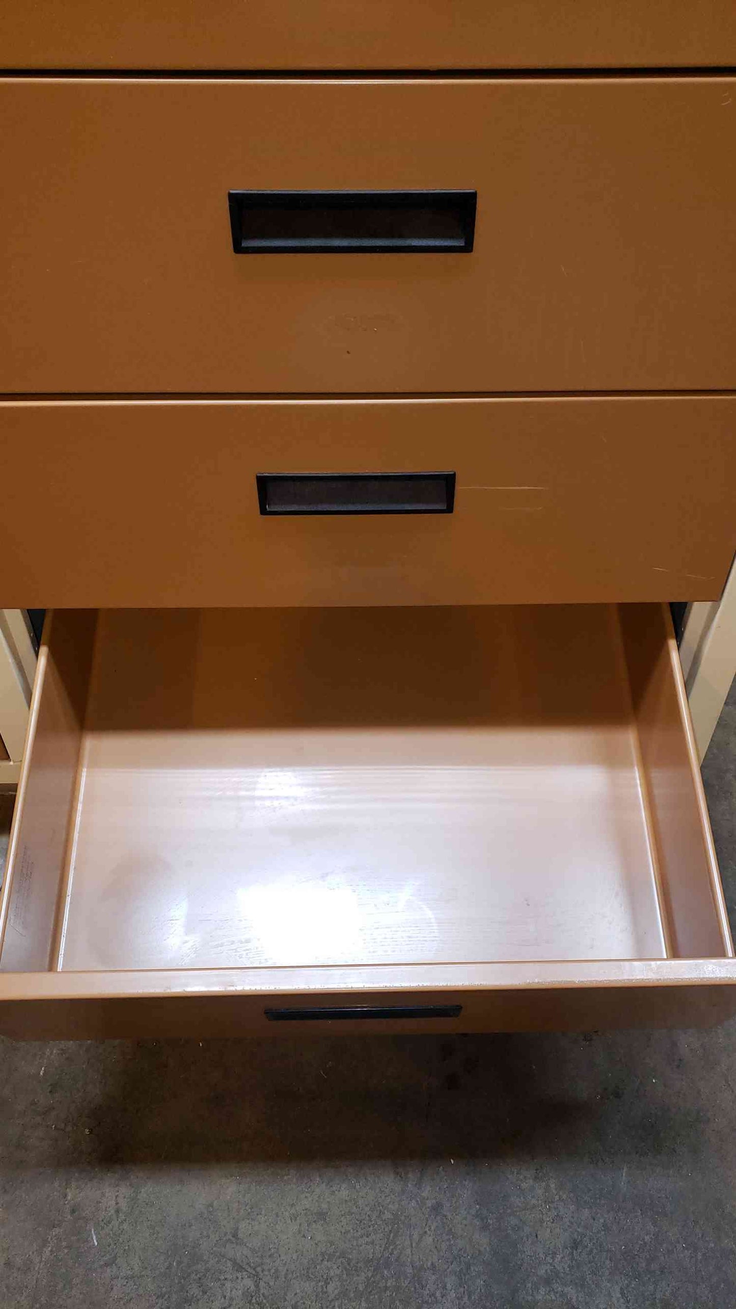 4' Nulab Mixed Casework (SKU: 13502AA)(13502AA)