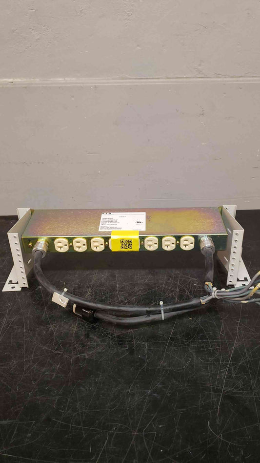 *Pickup Only* Eaton 8 Plug In PDU Strip TPC2234A2 (SKU: 14000AA)(14000AA)