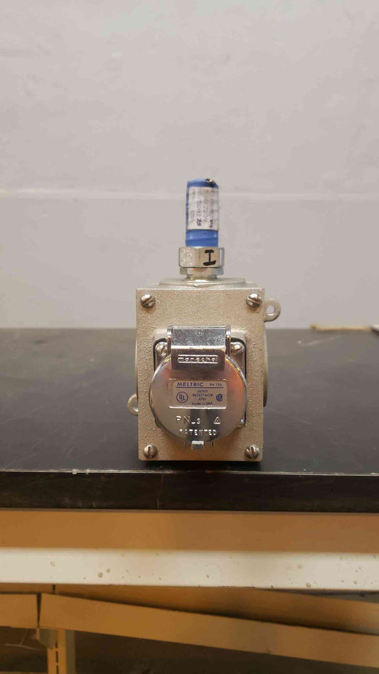 *Pickup Only* Meltric 208/220v Receptacle Outlet (SKU:14471AA)(14471AA)