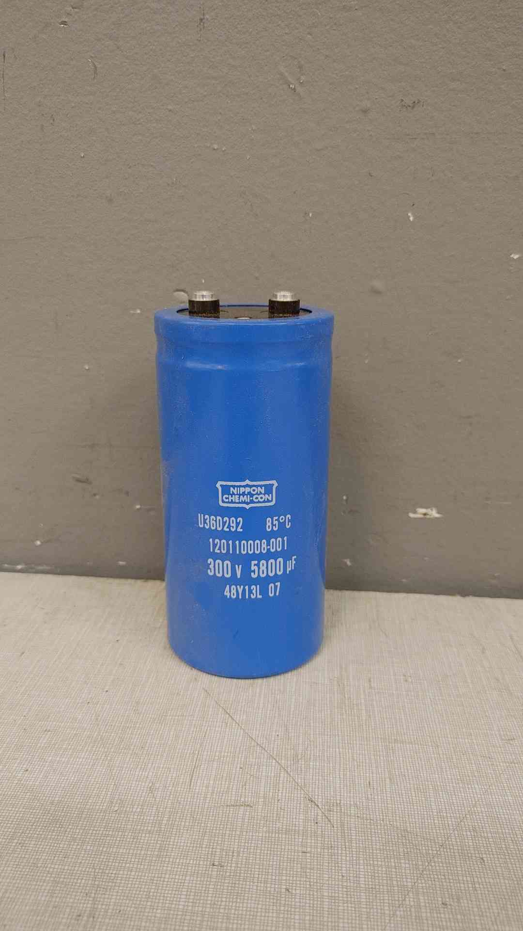 *Pickup Only* Nippon Chemi-Con Capacitor 300V U360292 (SKU:101681)(101681)