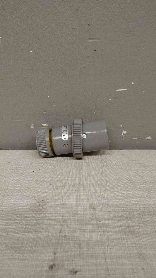 *Pickup Only* Lot of 2 Russellstoll Plug 15A 250V 3720U-2(103326)
