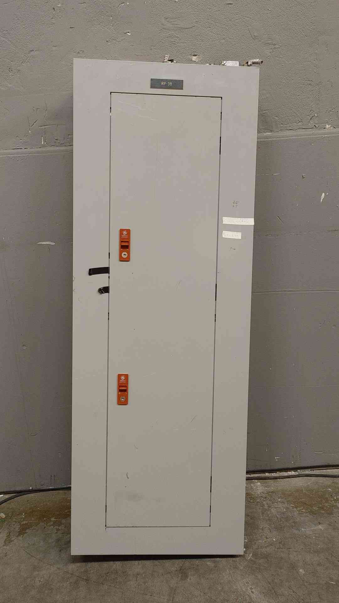 AF55SN GE A Series Panelboard 120/240V 225A 3PH 4W w/ Main(103441)