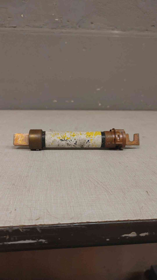 Bundle of Assorted Fuses(103997)