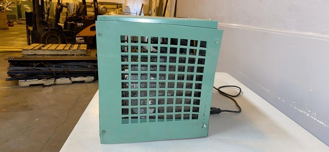 Dayton Speedaire Refrigerated Air Dryer 5UZ85 SCFM 10/20(S6LLST3519)