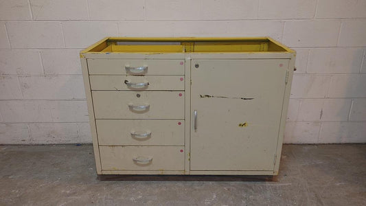 47" Kewaunee Casework(S6LLST11865)