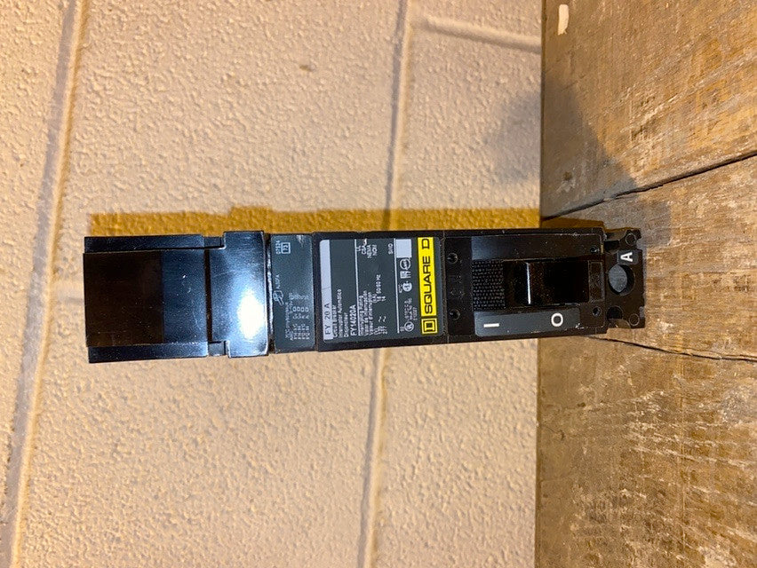 Lot of Assorted ILine Circuit Breakers(103992)