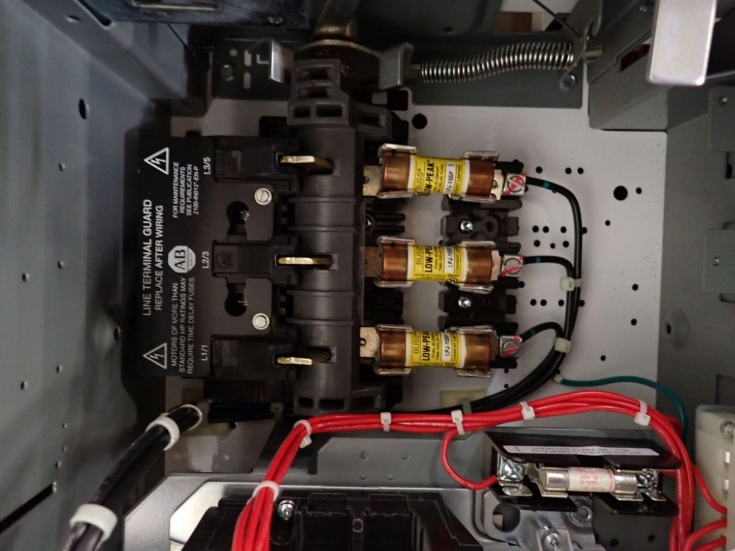 Allen-Bradley 1200A/300A MCC 1 Section w/ 3 Buckets