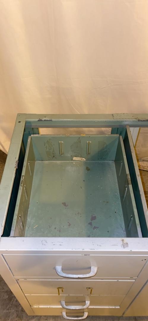 35" Case Base S6LLST3583(S6LLST3583)